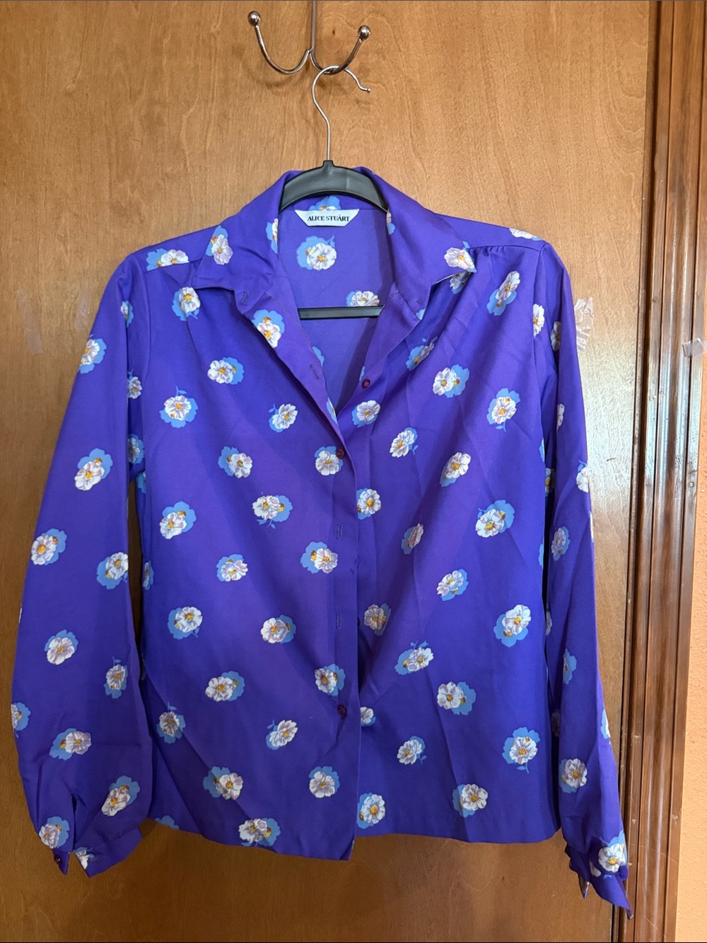 Alice + Olivia Purple Floral Button-Up Blouse